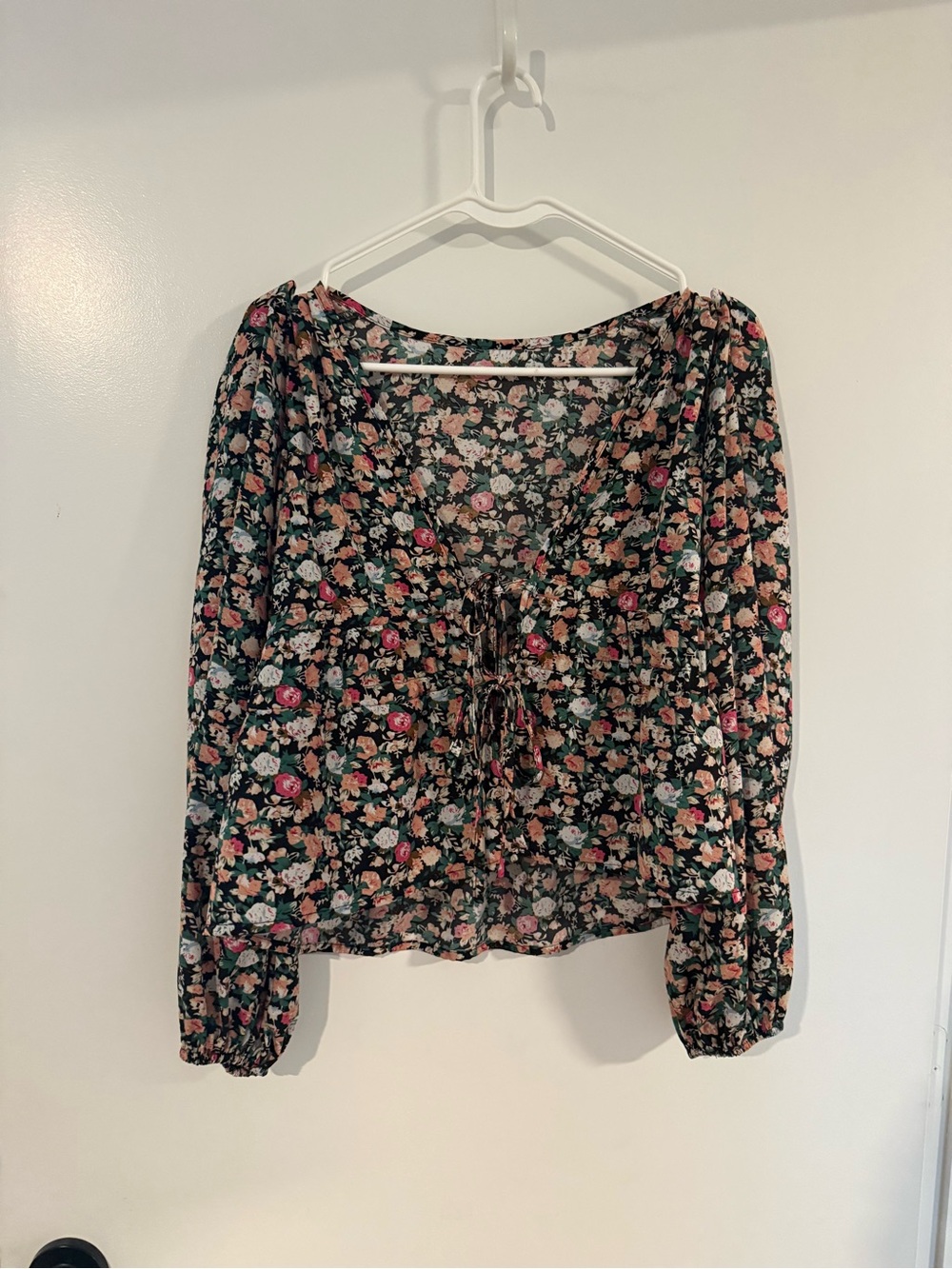 SHEIN Floral Tie-Front Long-Sleeve Blouse Size S